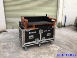 Yamaha CL5 lifting mixer case